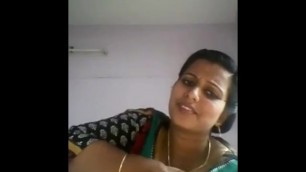 south indian aunty showing her BIG boobs