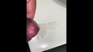 1st vid cumshot