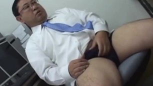 Japanese daddy in office