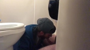 Str8 Guy Sucks Dick Under Bathroom Stall