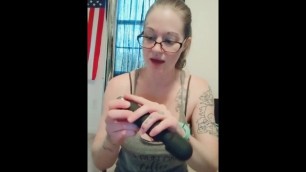 Harley unboxes @Simply_Sinful1