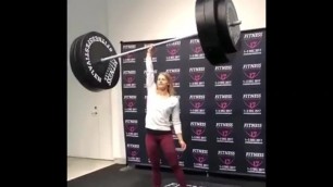 Girls lift heavy