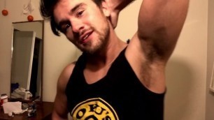 Hunk Lets You Smell His Pits (armpit joi)