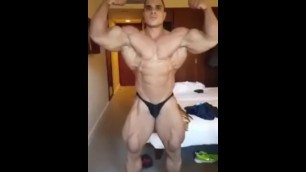 Hot bodybuilder solo pose.