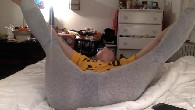 BIG ASS STRETCHES YOGA PANTS RELAXING AFTER LONG DAY