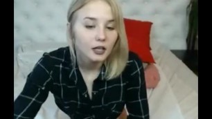 Perfect Puffy Nipples Webcam Teen Just Turned 18 Strip Tease Slut