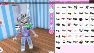 Talon Queen plays Roblox - Character Creation + Room Decoration