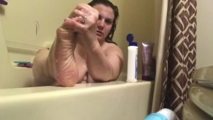 ASMR bathe with me, ELLOISE - foot scrubbing-armpit shaving