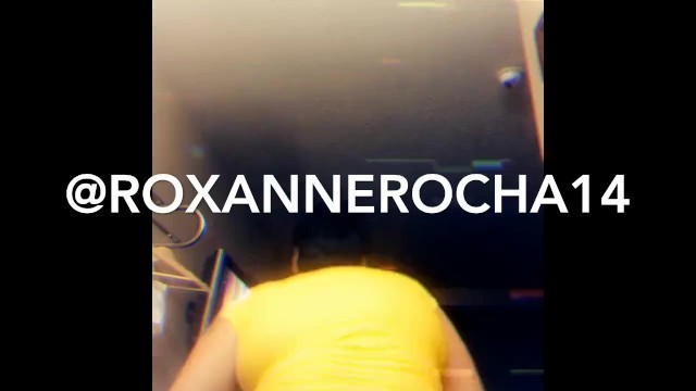 Roxanne Rocha Twerking