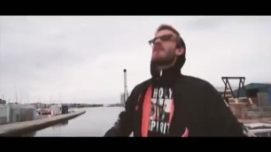 Swedish man Fucks entire country with lasagna