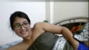 Indian hot girl masturabating on cam