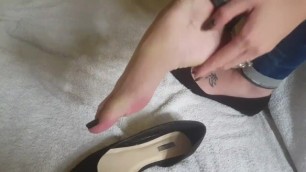 Camilla plays with shoes and teases with heel popping pt 2