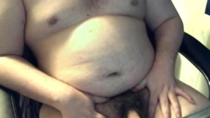 Ugly fatty shows off in pathetic vids