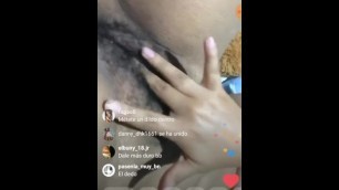 Putita se masturba en directo de instagram