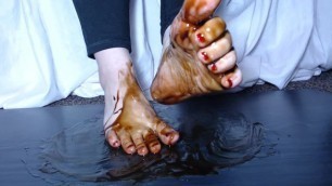 Playing in some syrup, foot fetish, sexy asmr, young female feet